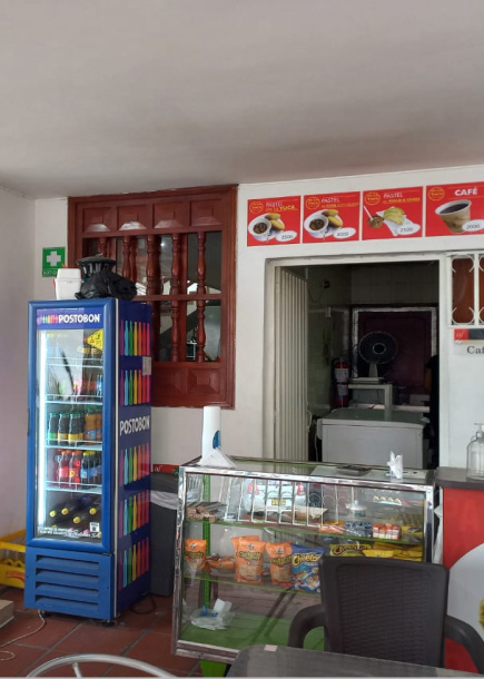 Toma un descanso en nuestra cafetería